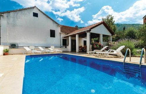 4 Bedroom Cozy Home In Gruda - Photo 7