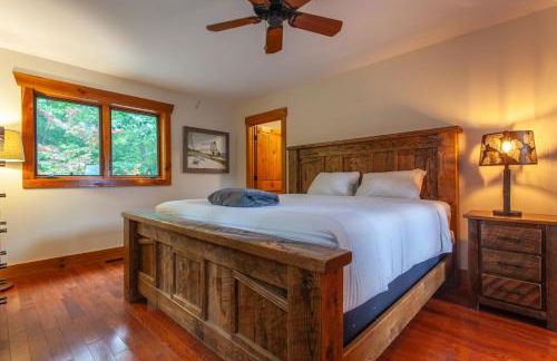 Chasing Sunsets: A Cozy 2-Bedroom Cabin in Smoky Mts with Stunning Mountain Views. - Foto 33