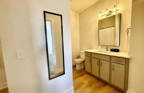 Papillion The White Pine Modern Spacious with Garage - Foto 20