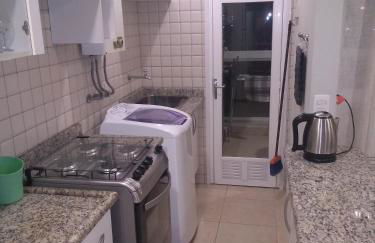 Apartamento de 2 quartos a 3 minutos a pé da praia de Cachoeira de Bom Jesu com águas calmas - Foto 10