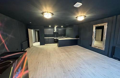 Unique city centre DJ apartment - sleeps 20 - Foto 3