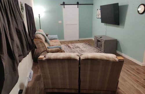 Munising Getaway - Photo 16