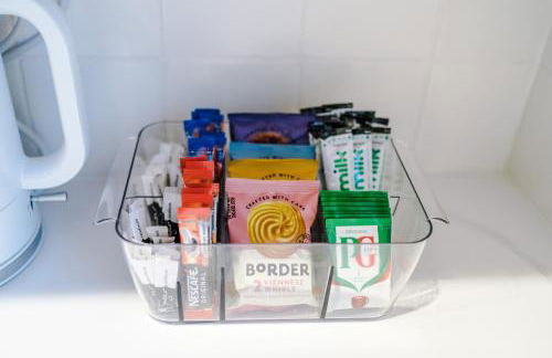 Foden's House by YourStays - 2 Bedroom Cottage in Sandbach with gorgeous dining room extension, High end finish - Foto 55