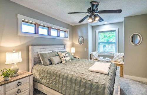 Waterfront Mound Retreat with Dock and Lake Access! - Foto 18