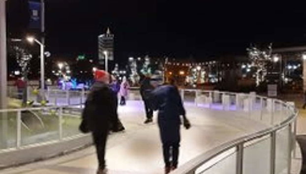 3 Bedroom Home 7 Blocks From ND Firepit 54231 - Foto 3, Habitación