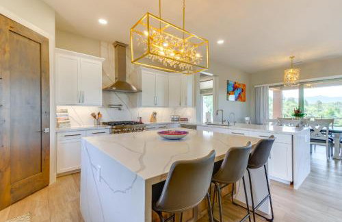 Mtn-View Retreat with Game Room in Prescott! - Foto 9