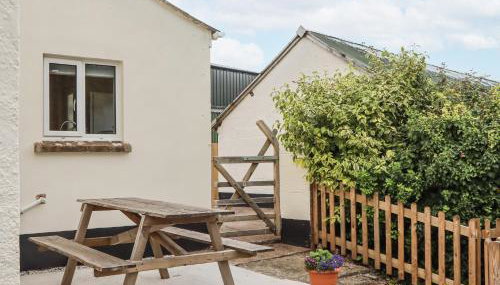 Aunty Junes Cottage - Photo 3