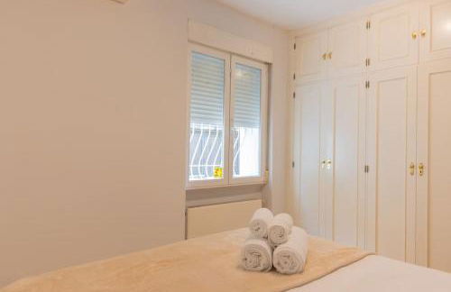 For You Rentals Apartamento Amplio y Elegante en Paseo de la Habana Temporal PDH520 - Photo 40