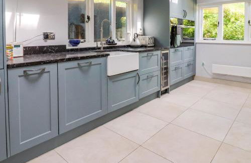 Upper Cottage - Photo 15