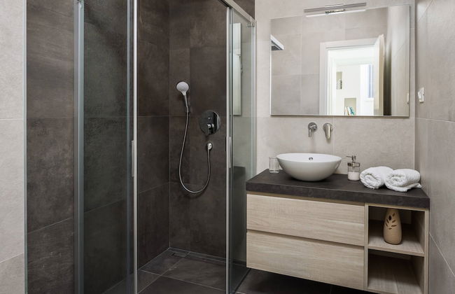 Luxury Villa Juliet with Heated Pool - Foto 32