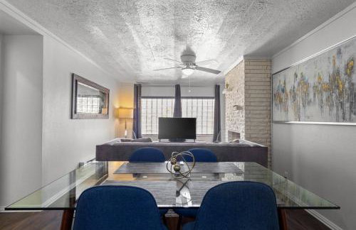 Spacious 5BR Group Retreat Near Fair Park Downtown - Foto 40