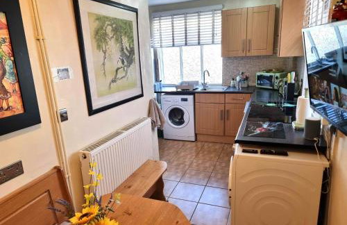 Centrally located in Canterbury with two bedrooms and a sofa bed - Foto 4