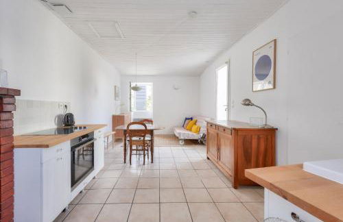 Sejour calme, 1,5 km de la plage de la Terriere - Foto 2