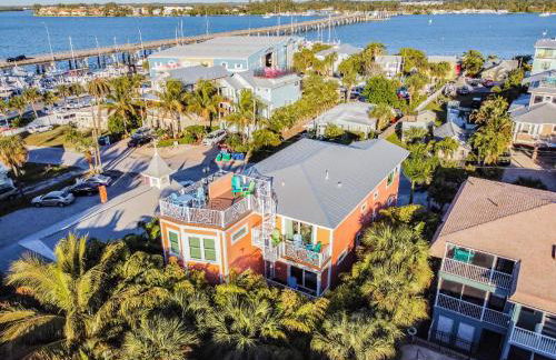 LUXURY VACATION HOME! ADD A GOLF CART!! - Photo 40