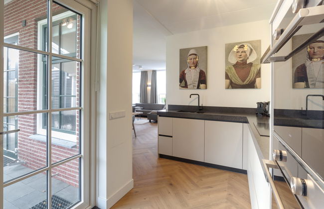 4 bedroom House in Colijnsplaat with garden and terrace - Photo 6