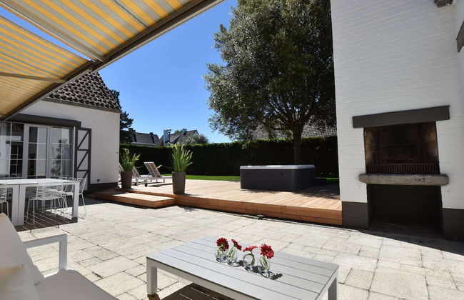 Luxury Villa in Sint-Idesbald with Hot Tub - Photo 51