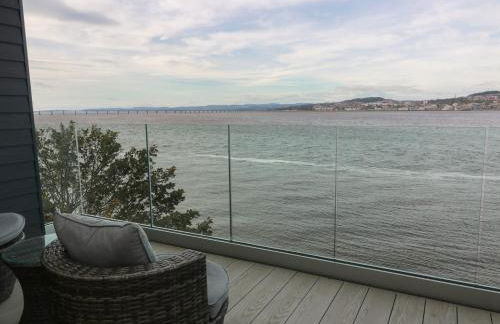 Lazy Bulldog - Foto 1