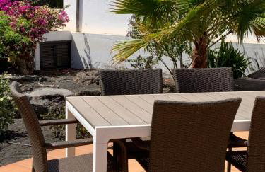 Lovely Villa Nico Playa Blanca, hot tub, communal pool - Foto 45