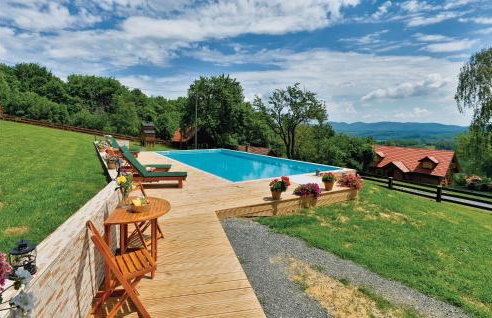 Four-Bedroom Holiday Home In Novi Marof - Foto 9