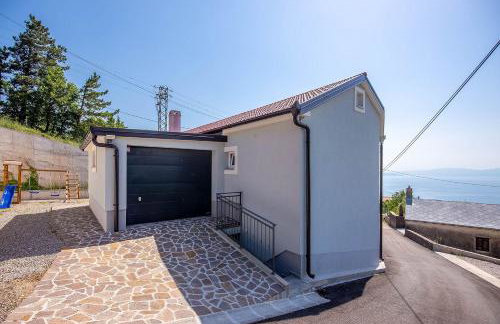 Beeindruckende 5-Sterne-Villa mit Meerblick, Sauna, Gym, beheizten Privatpool, Spielplatz, BBQ - Foto 39