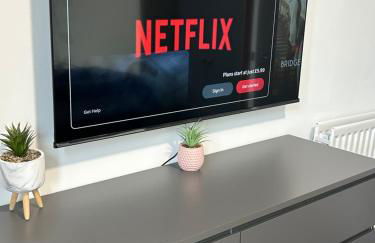 Spacious one bedroom flat, entire property. - Photo 4