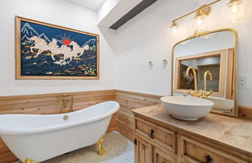 8ft Ceilings Basement Sauna Retreat - Foto 25