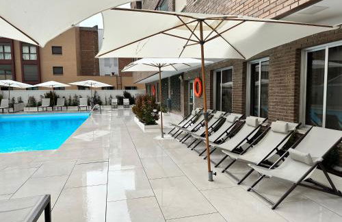 JUAN BRAVO Apartamento a estrenar con PISCINA - Foto 36