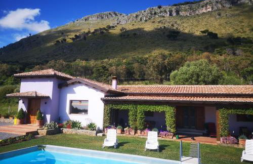 New entire villa with pool and sea views - Photo 4