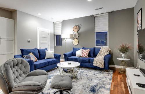 Modern Townhome Near Downtown walk to CWS! - Foto 25