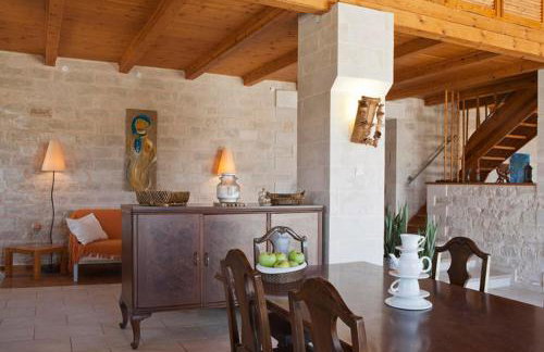 Stone Built Private villa Limeri with pool, BBQ & Shaded Patio - Foto 24