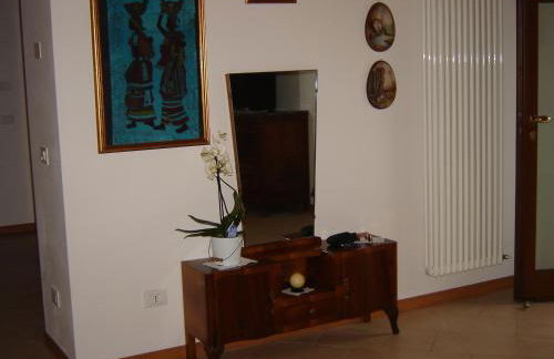 A 7 KM DA SALO' CASA DEL SOLE MANSARDA - Foto 9