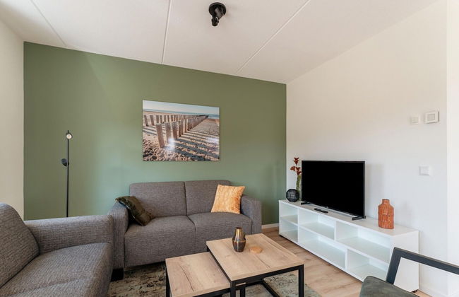 Holiday Home in Scherpenisse Near the Sea - Photo 12