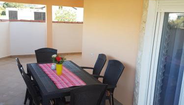 Apartmani Luca - Foto 2