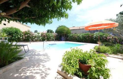pleasant holiday rental with swimming pool, in moulès, near arles, between the camargue and the alpilles – 6 people - Foto 9