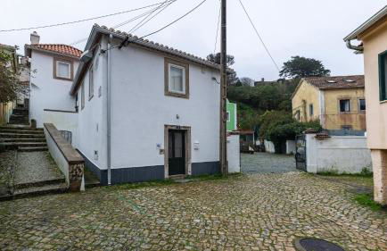 Artsy Sintra I by LovelyStay - Photo 36