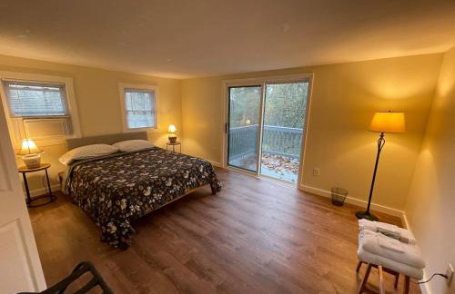 Dual-Home Berkshire Retreat Sleeps 16 - Foto 64