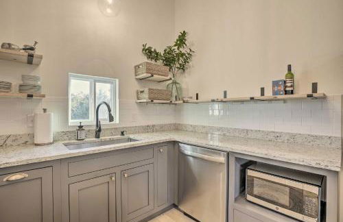 Peaceful Family Escape on Table Rock Lake! - Photo 10