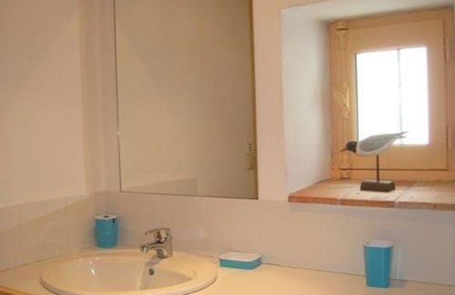 Maison rénovée près plage, 6 couchages, terrasse, BBQ, parking, internet inclus - FR-1-224B-588 - Foto 17