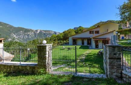 Acquanera 6&2 by Marche Holiday Villas - Foto 2