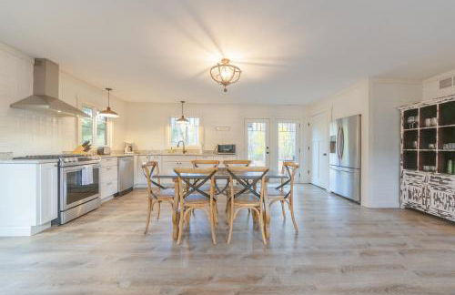 Belacasa - Hot tub and within walking distance to Douglas Beach! - Foto 3