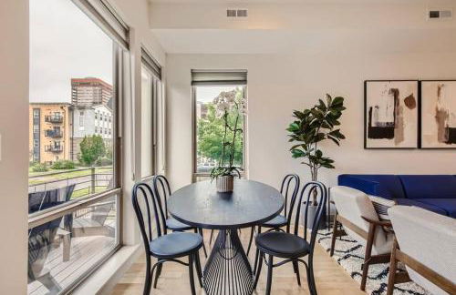 Upscale Townhome w/ Stunning Rooftop Views - Foto 19