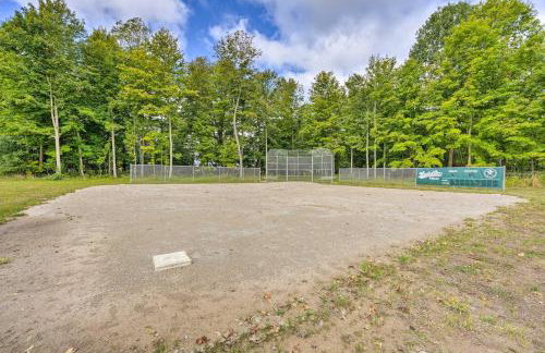 Cassopolis Cabin, Little Fish Lake On-Site! - Foto 34