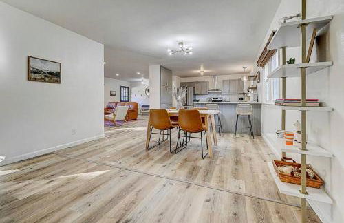 Large Pet-Friendly Sleeps 10 Near Palmer Park - Foto 19