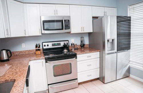 Cozy Springfield Townhome , WIFI , Pet Friendly - Foto 40