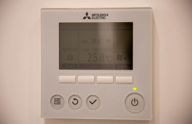 Diamond Suite - Photo 30