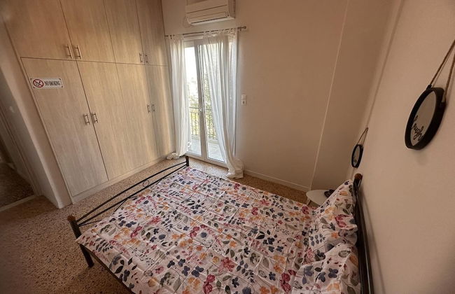 Agioi Theodoroi Beach view Modern Apt - Foto 1