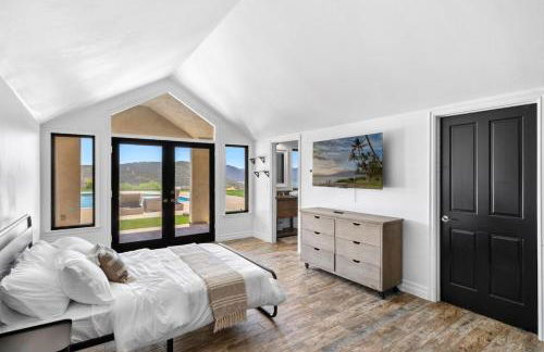 Private Gated 6BR Luxury Estate, Gym, Lake View - Foto 70