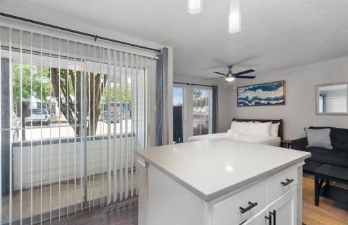 Furnished Apartments in University Hills - Foto 44