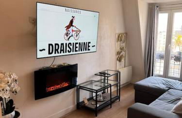 Appartement sous le toits de Paris - Foto 3
