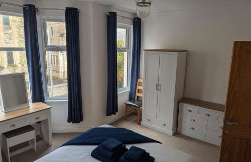 Prospect House - Elegant 4-Bed Family Escape Near Ward Park & Marina - Foto 11